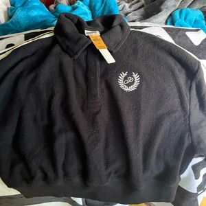 Victoria’s Secret Pink crop sweater